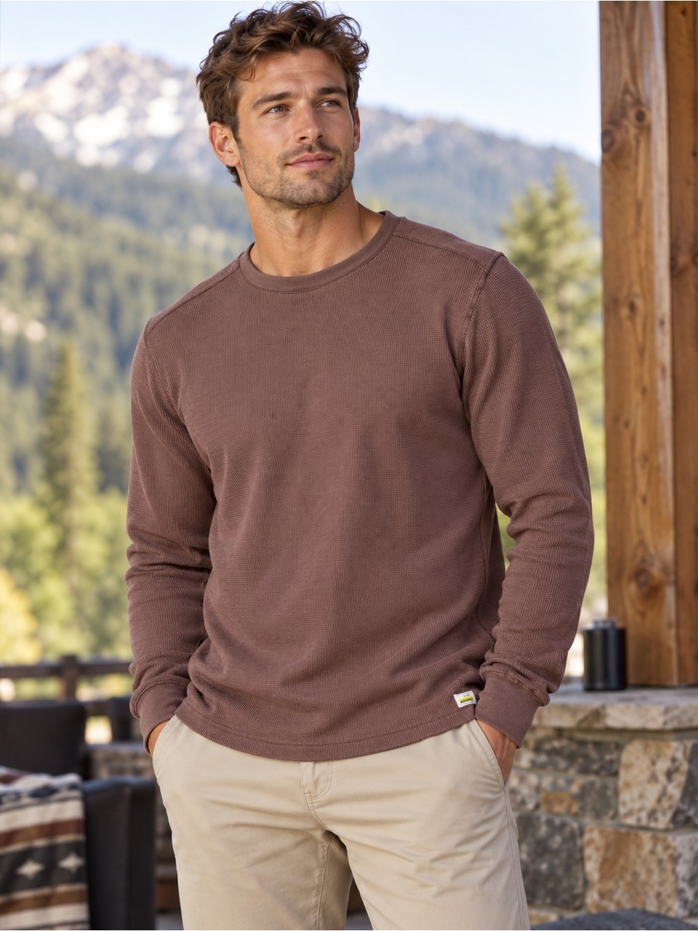 Vuori Waffle Crew in a Brown Mauve Men's XL